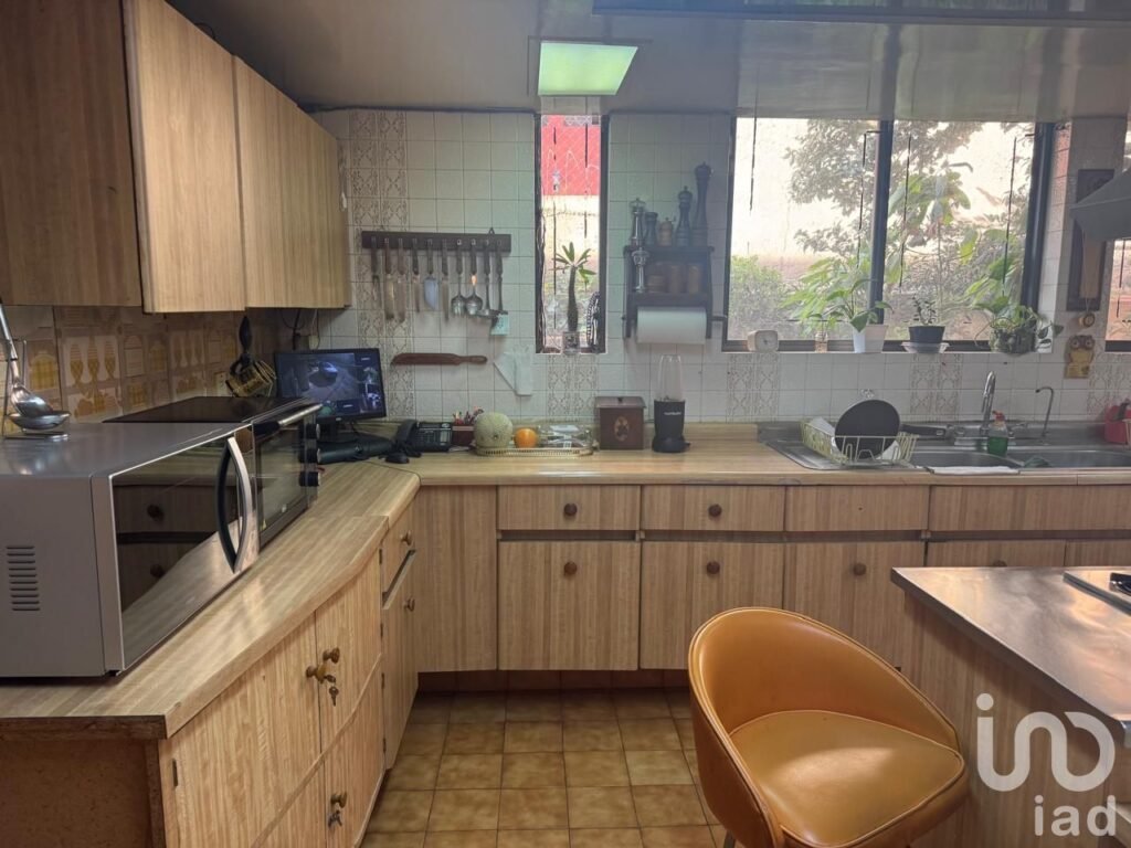 CASA BOSQUES DE LAS LOMAS