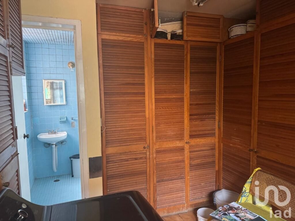 CASA BOSQUES DE LAS LOMAS