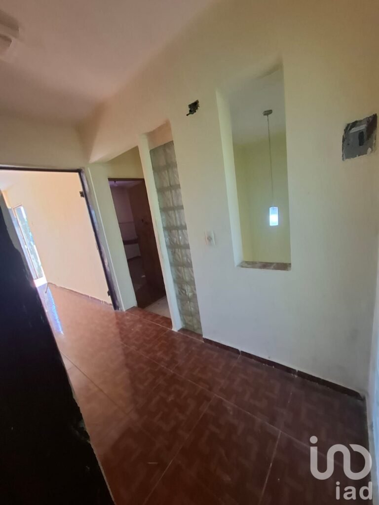 MUY AMPLIA PROPIEDAD EN FRACC PEDREGALES DE LINDAVISTA, MERIDA, YUCATAN