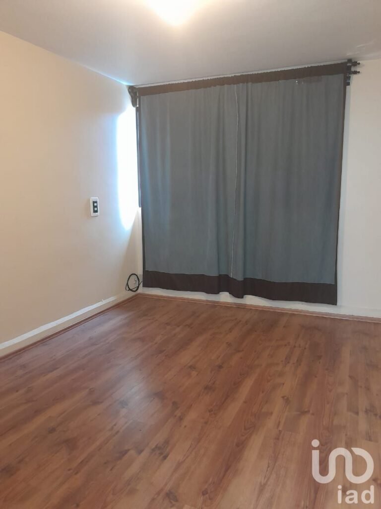 CASA AMPLIA EN VENTA EN ALVARO OBREGON