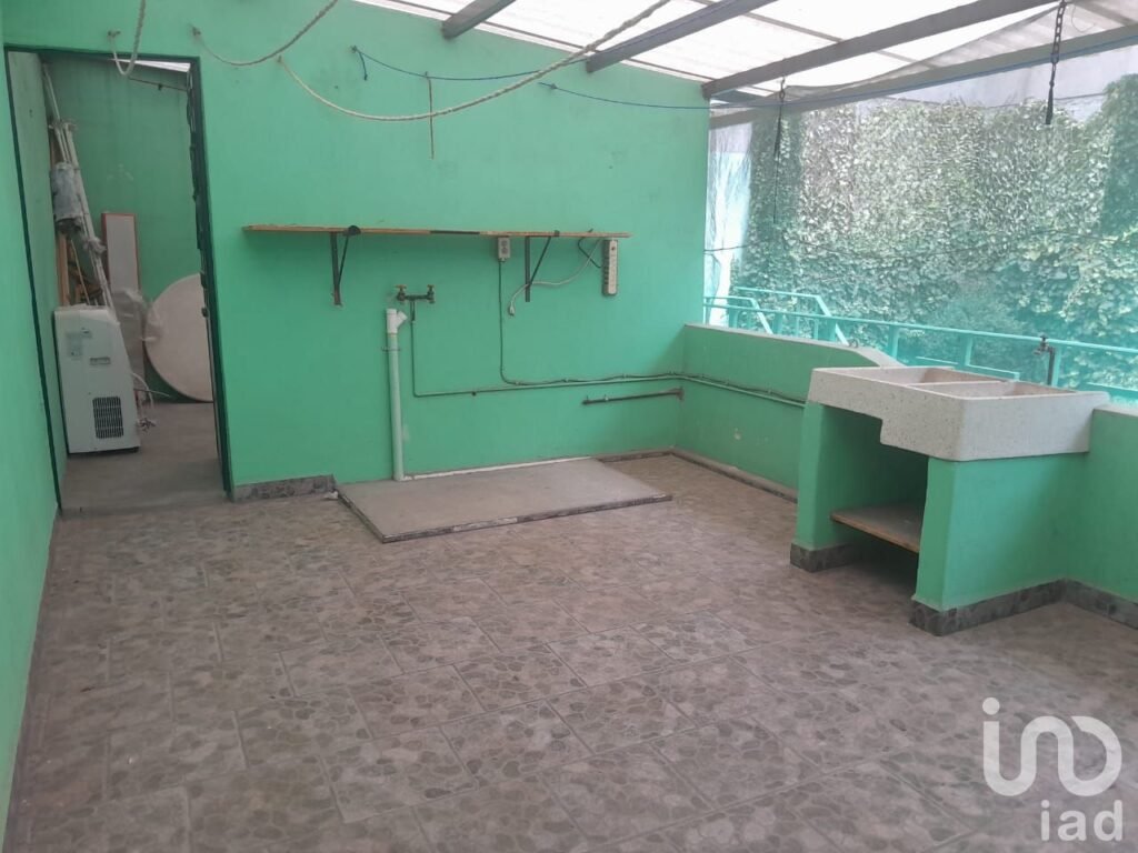 CASA AMPLIA EN VENTA EN ALVARO OBREGON