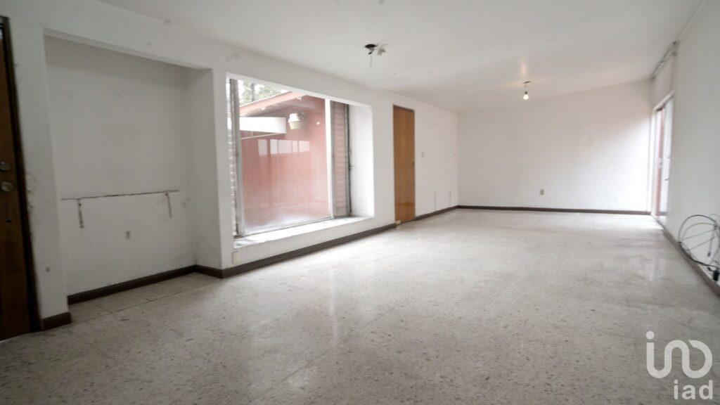 ¡Oportunidad! Vivienda con uso de suelo Comercial en la Florida, Naucalpan