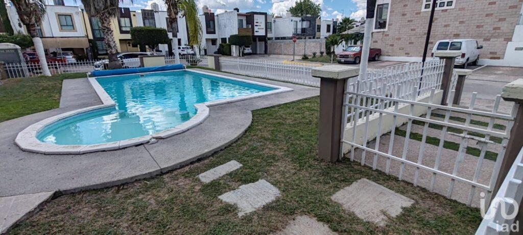 Casa en Venta en coto busca familia que quiera disfrutarla