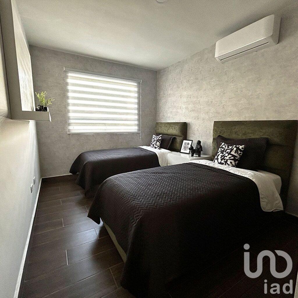 Casa de 3 Niveles en Venta – Balcones de San Patricio, Escobedo N.L.
