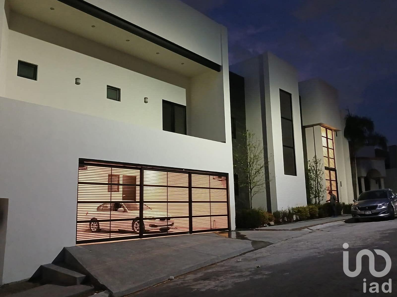 Casa en Venta Cumbres Quinto Sector Monterrey NL