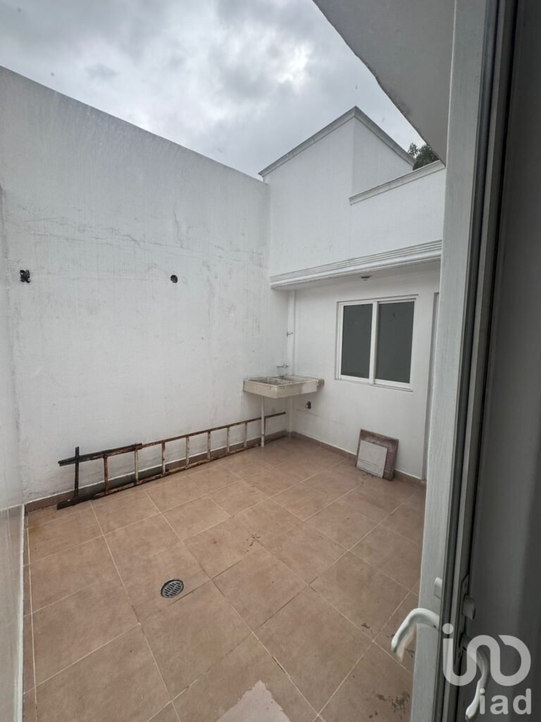 Casa en venta con excelente ubicación
