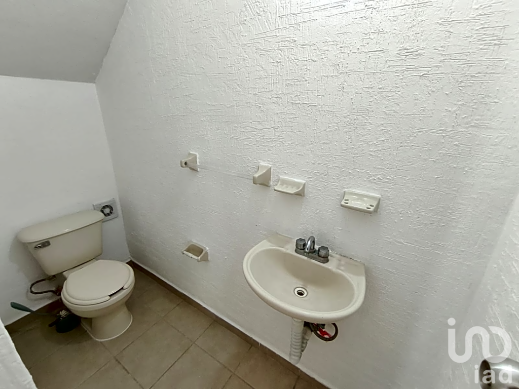 CASA EN VENTA EN CIRCUITO PUERTA DEL SOL, STANZA RESIDENCIAL, QUERETARO, QUERETARO