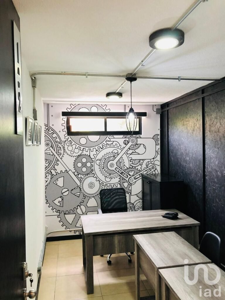 HERMOSA CASA CON OFICINAS EN PUEBLA