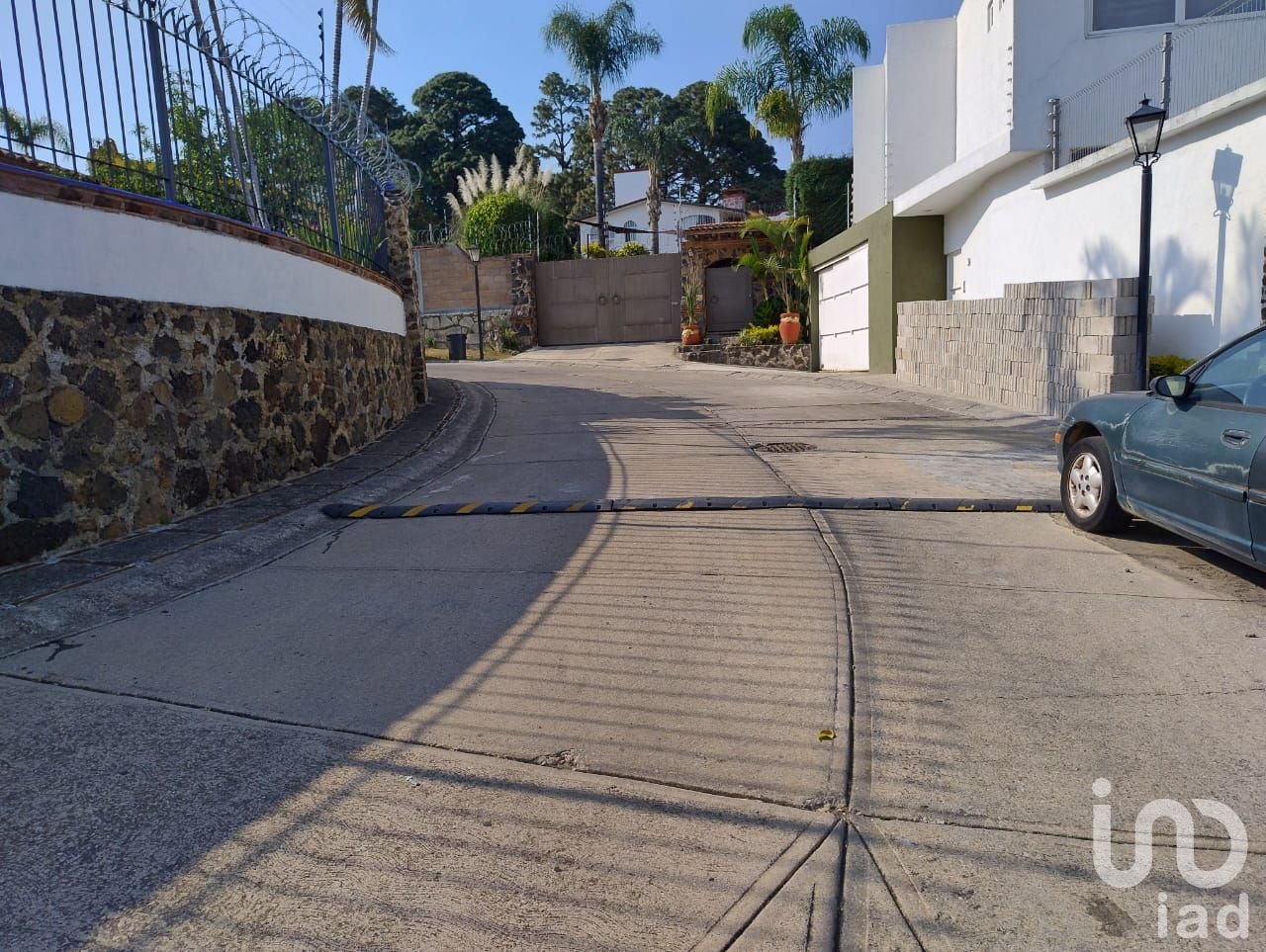 Terreno en Venta, Condominio Residencial con Vigilancia, Zona Norte, Cuernavaca