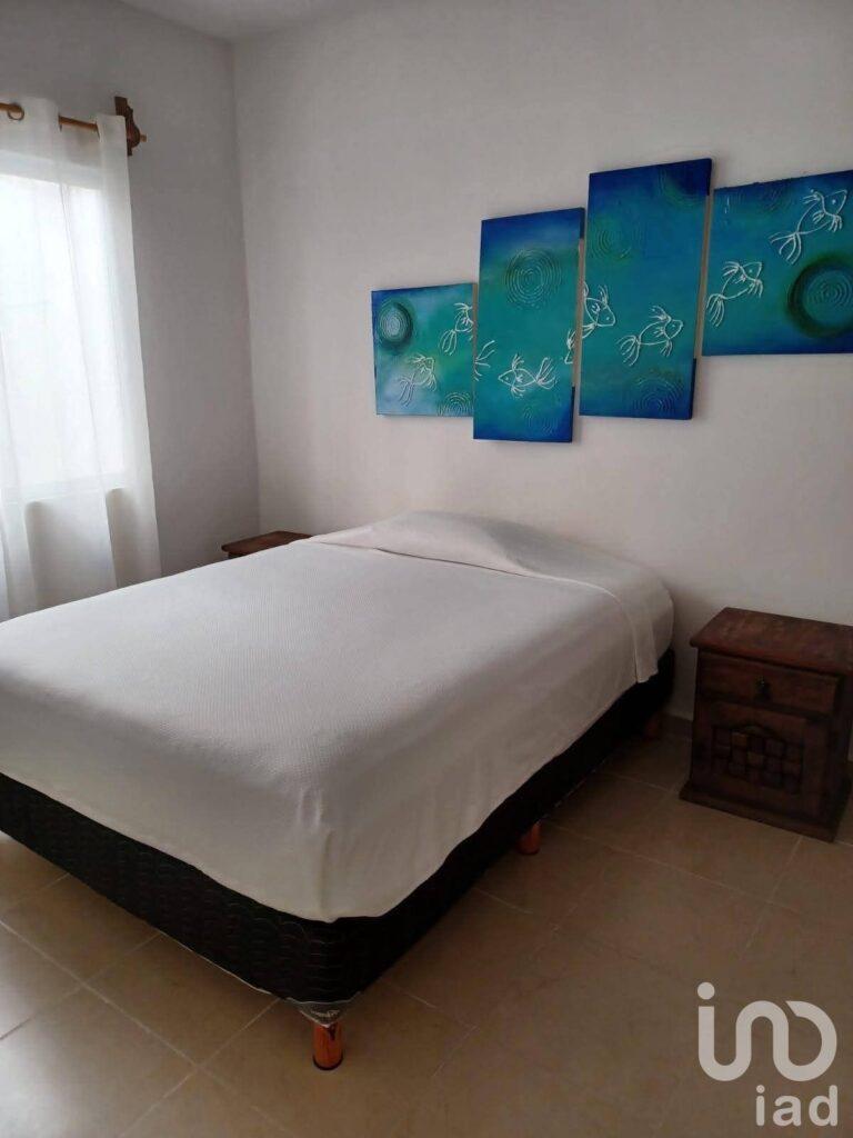 RENTA DE DEPARTAMENTO AMUEBLADO 2 RECAMARAS EN SEGUNDO NIVEL FRACC REAL BILBAO PLAYA DEL CARMEN