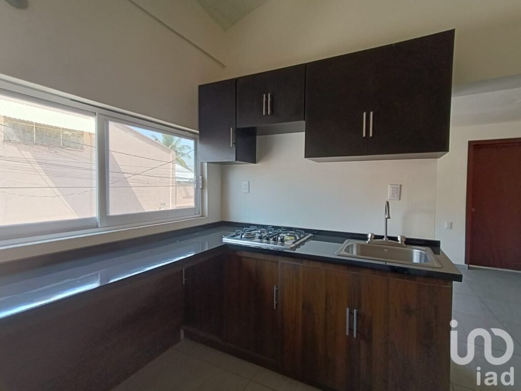 Casa en venta colonia Morelos con local