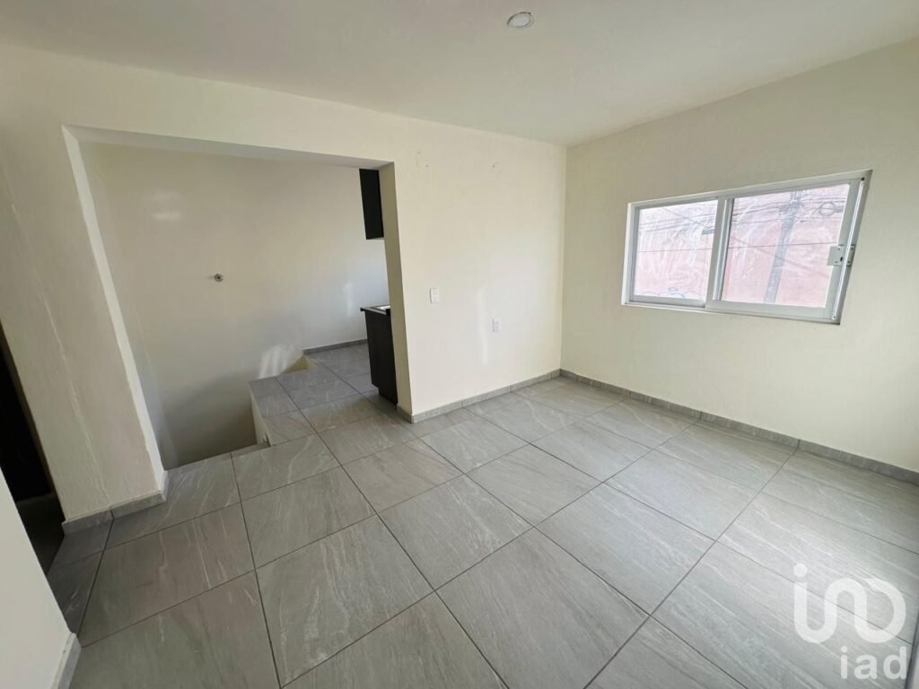 Casa en venta colonia Morelos con local