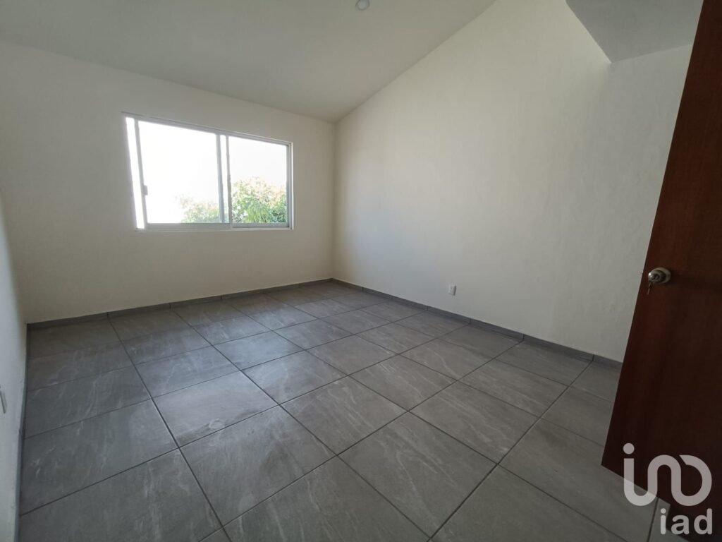 Casa en venta colonia Morelos con local