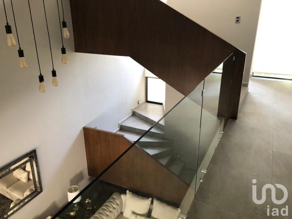 RENTA Casa en Lomas de Angelópolis, Parque Coahuila