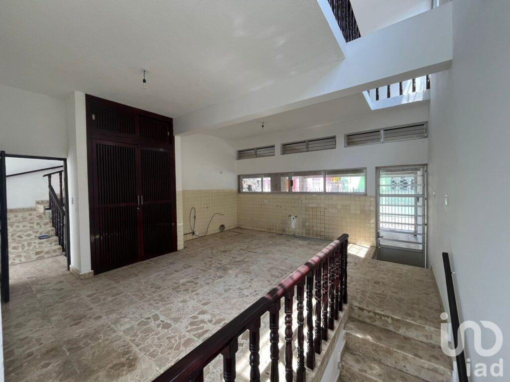 Casa en venta en Colonia Centro Carmen Serdán de San Andrés Tuxtla, Ver.