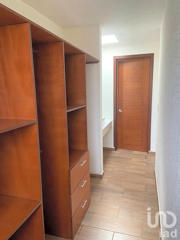 CASAS RESIDENCIALES EN VENTA en Conjunto Residencial SNTE, Puebla.