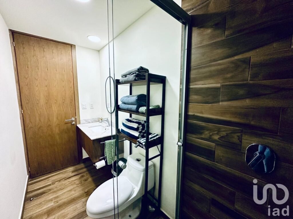 Departamento en renta amueblado en Torre Encinos con amenidades