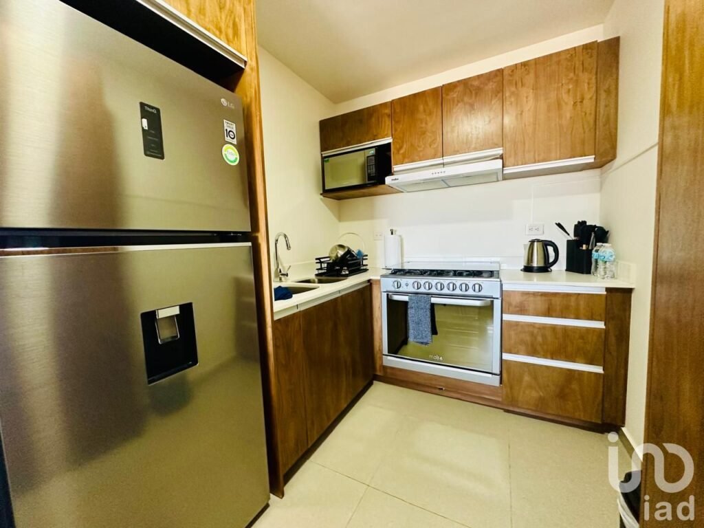 Departamento en renta amueblado en Torre Encinos con amenidades