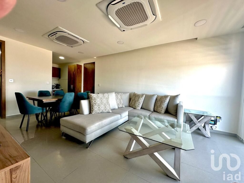 Departamento en renta amueblado en Torre Encinos con amenidades