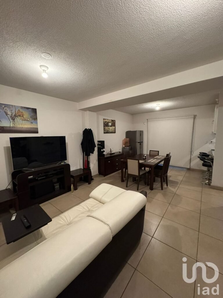 Casa en venta en Fracc Americas III en condominio