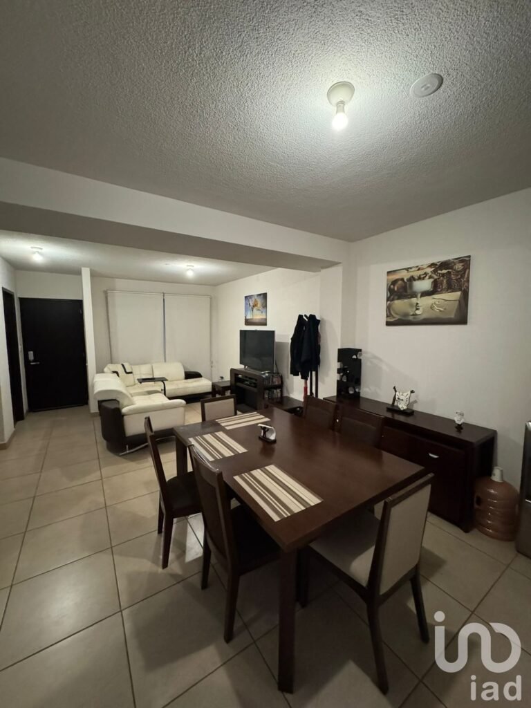 Casa en venta en Fracc Americas III en condominio