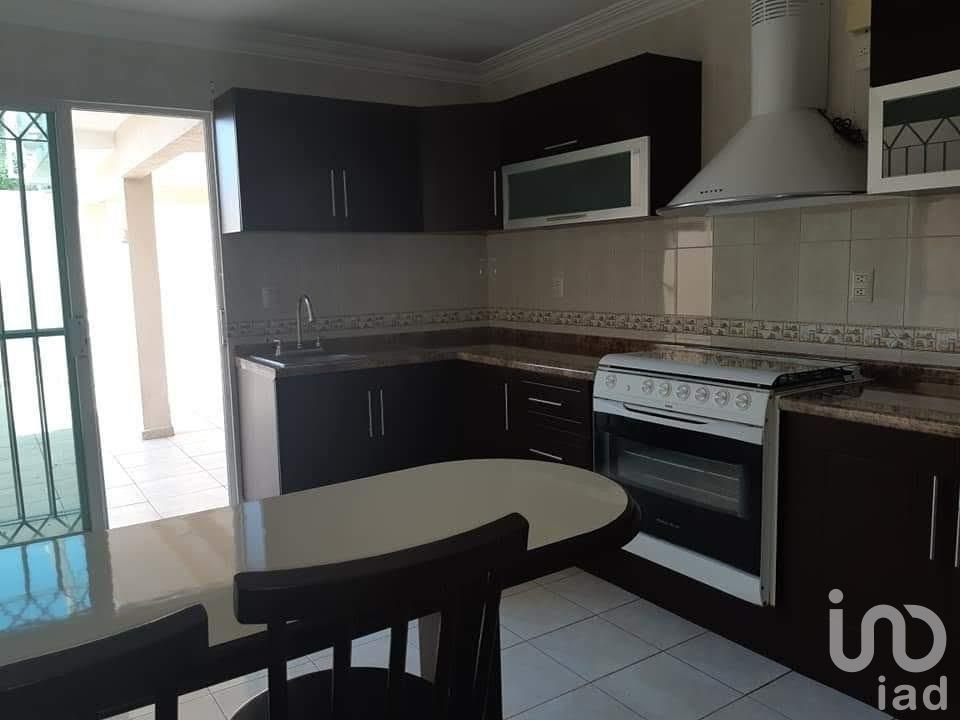 Hermosa Casa de 2 Niveles en Excelente Ubicación en la Tampiquera, Boca del Río, Veracruz