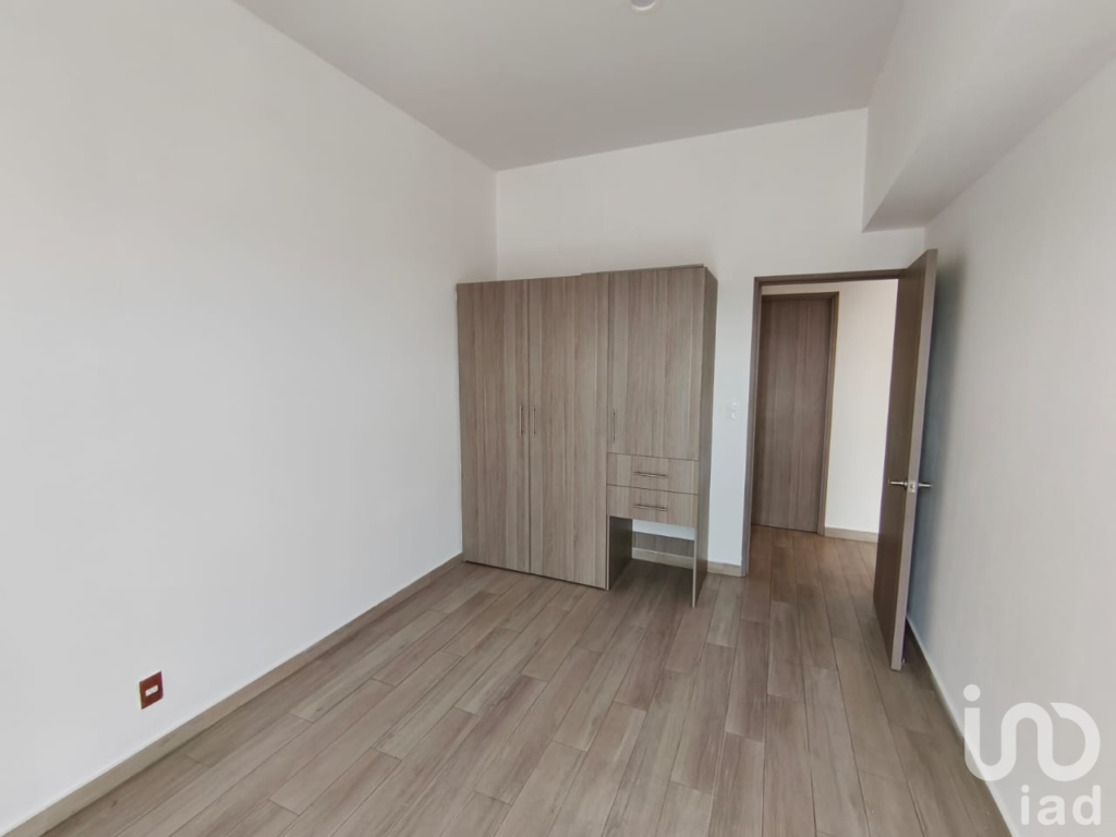 VENTA  CASA RESIDENCIAL DEL PARQUE