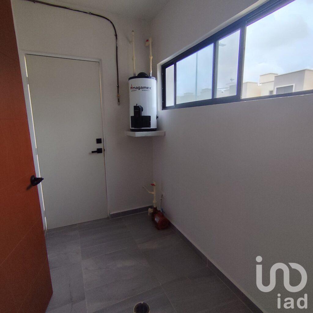 Casa Nueva Cancún - Polígono Sur - 3 recámaras (una en PB)