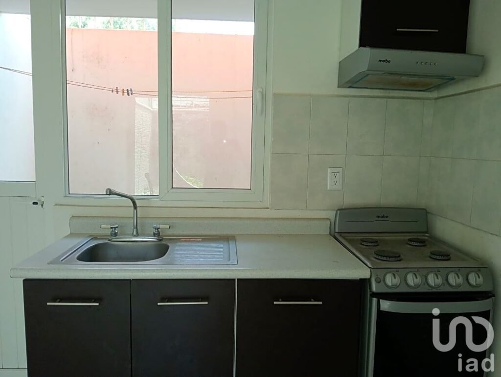 Se vende casa en El Contry, Barrio de Santa María