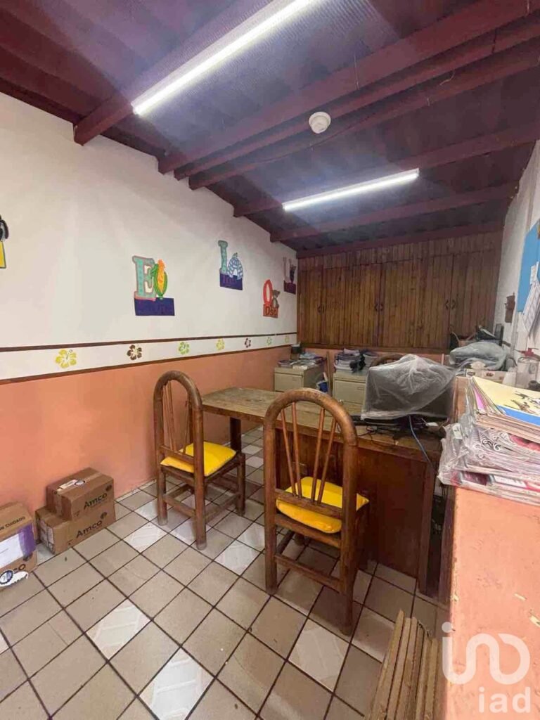 Edificio en Venta en esquina zona plaza San Pedro Colonia maestro federal
