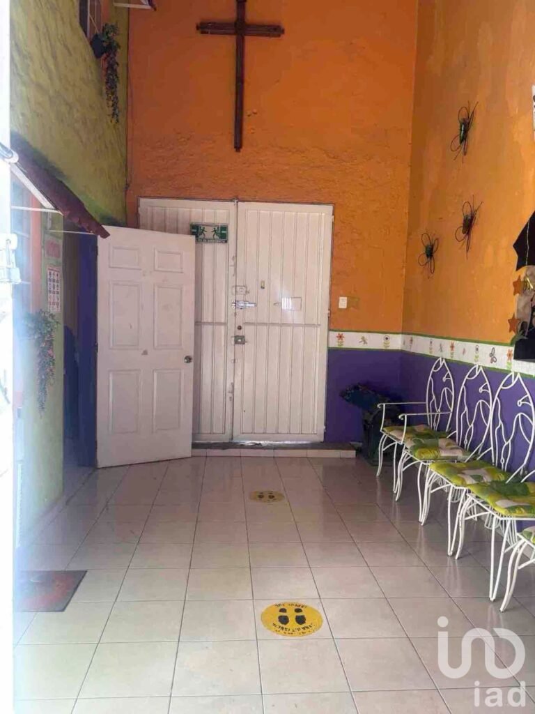 Edificio en Venta en esquina zona plaza San Pedro Colonia maestro federal