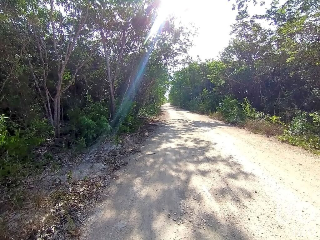 Terreno en Venta en Santa Ana, Cancún, 1000 m2, Bonfil, Escriturado