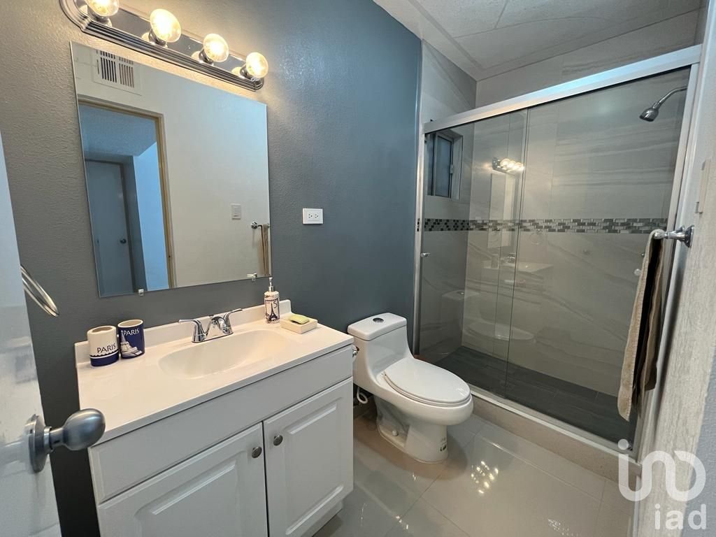 CASA EN RENTA AMUEBLADA FRACC.QUINTAS DEL VALLE