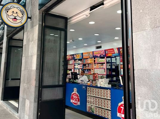 OPORTUNIDAD PARA INVERSIONISTA : LOCAL EN VENTA EN SAN COSME, CDMX