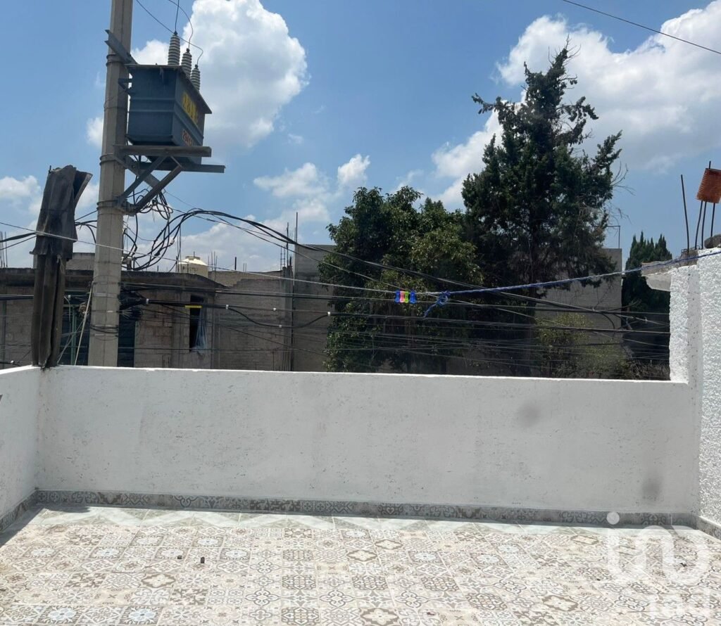 SE VENDE CASA AMPLIA EN STA ROSA SAN VICENTE CHICOLOAPAN