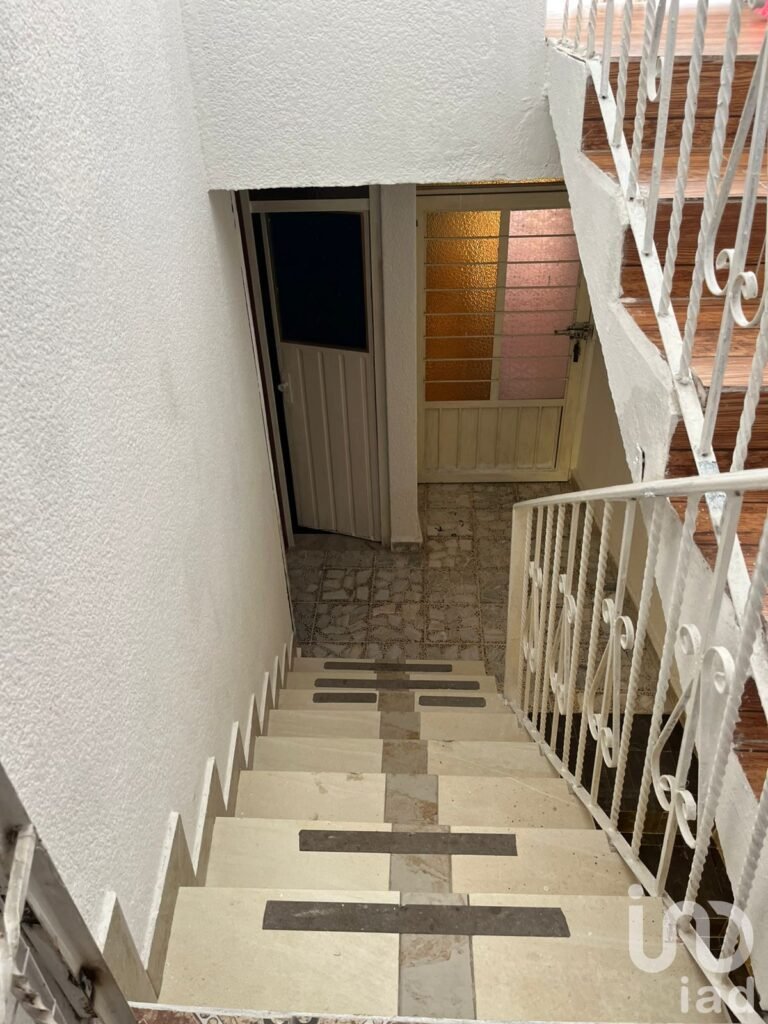 SE VENDE CASA AMPLIA EN STA ROSA SAN VICENTE CHICOLOAPAN