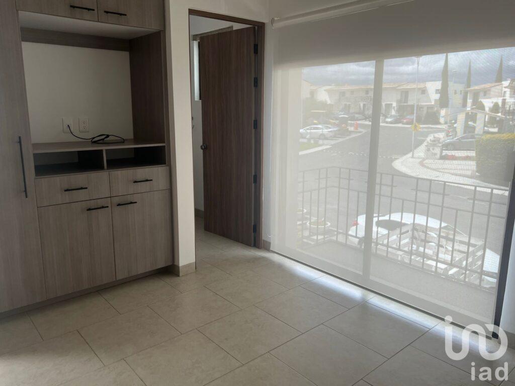 Casa en Venta Zibata Torre de Piedra 1