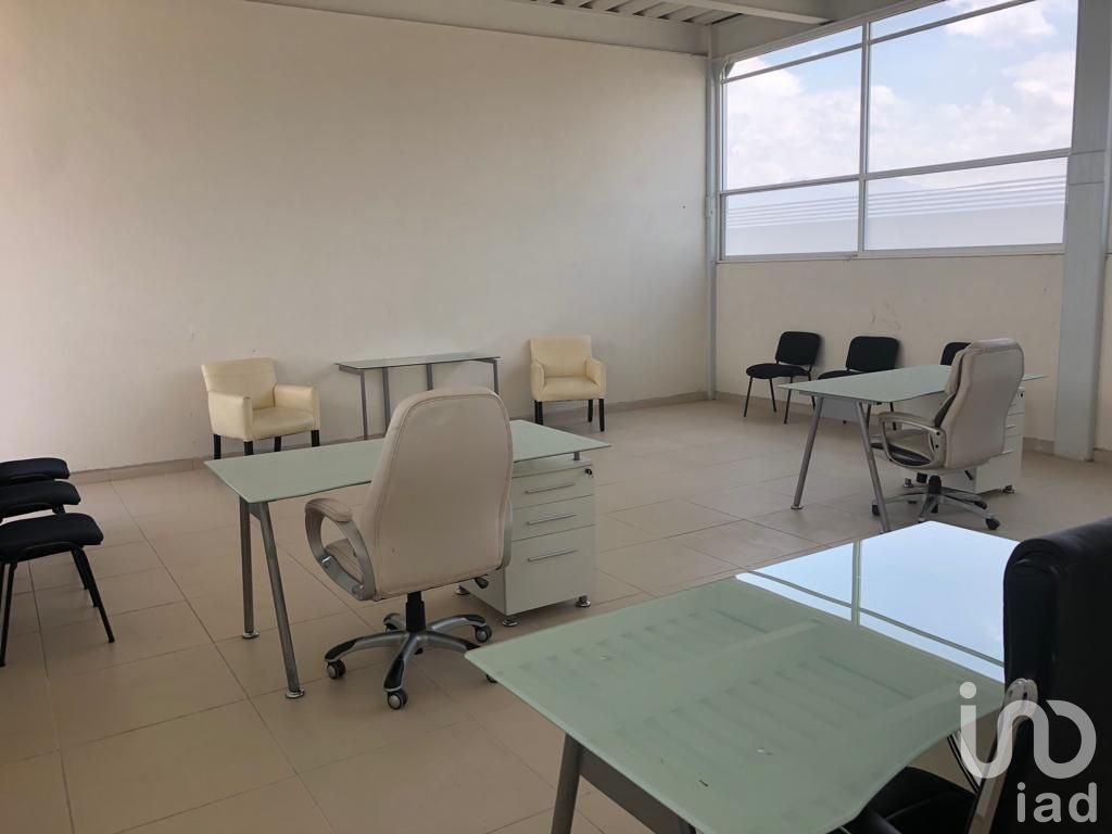 Oficinas en Renta en Business Center, Zona Comercial de Metepec, Estado de México