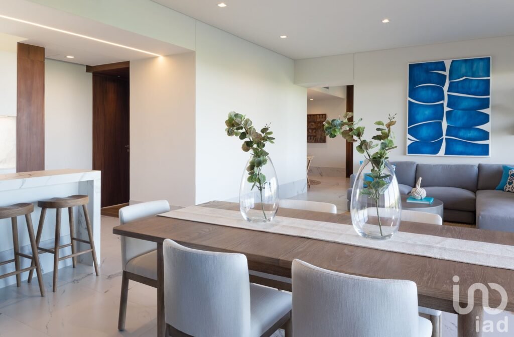 DEPARTAMENTO DE 3 RECÁMARAS EN VENTA EN ZONA DE PUERTO CANCUN, QUINTANA ROO