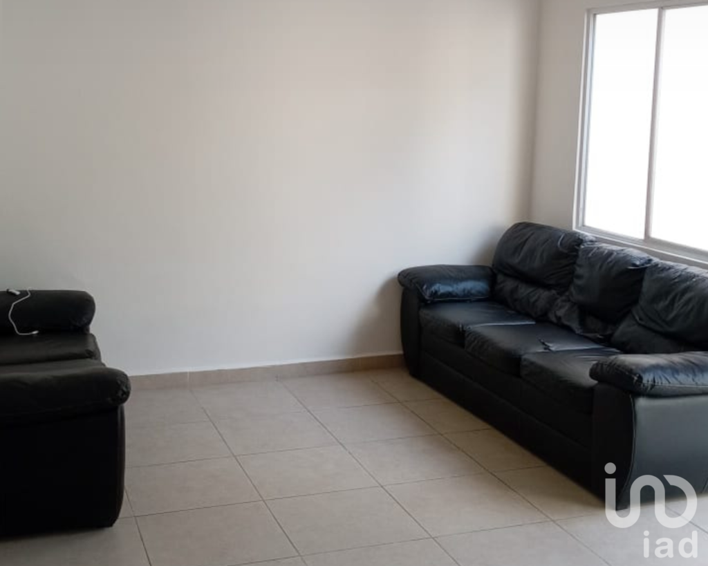 Hermosa Casa de 2 Niveles dentro de Fraccionamiento en Playa del Carmen, Quintana Roo