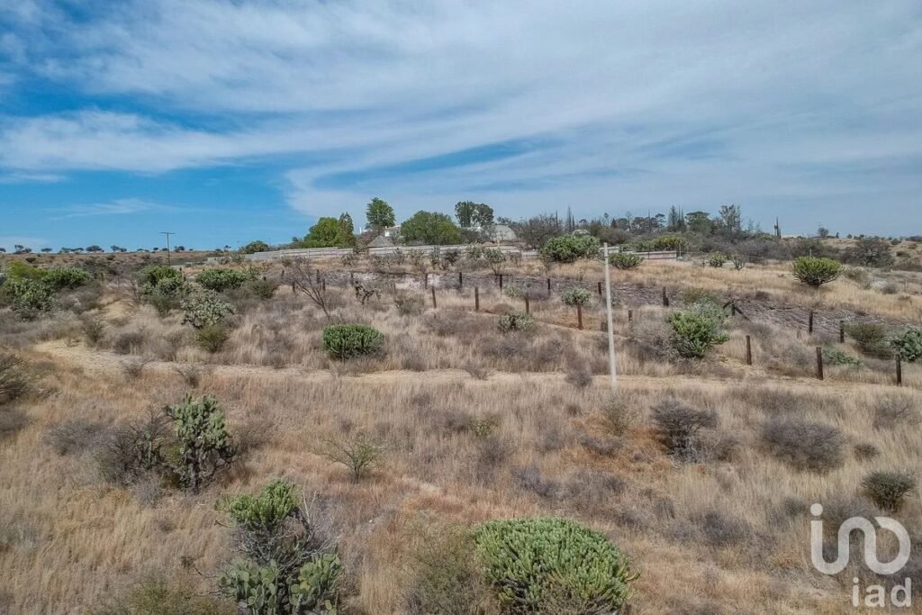 Se vende Terreno con nacimientos  de  aguas termales   "La Cantera"  San MIguel de Allende