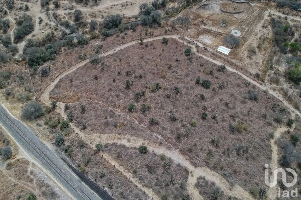 Se vende Terreno con nacimientos  de  aguas termales   "La Cantera"  San MIguel de Allende