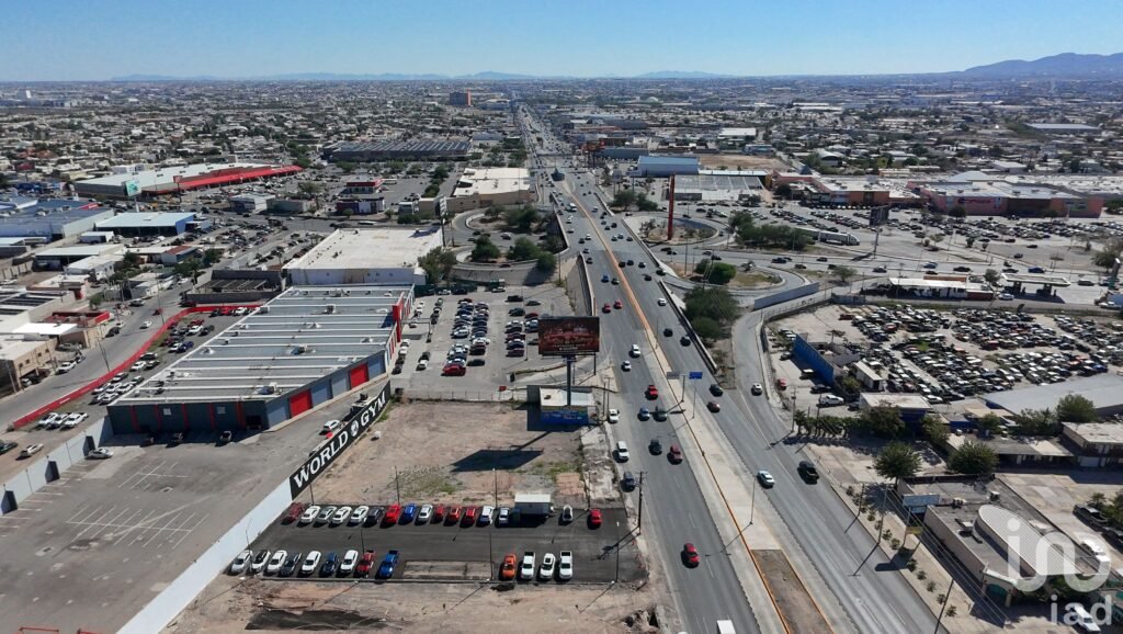 Se Renta Terreno Comercial en  Ubicación Av. Tecnologico Ciudad Juárez Chihuahua