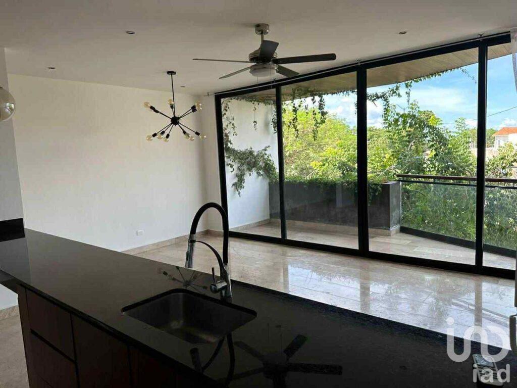 BELLO DEPARTAMENTO ATTRIO EN ALTRABRISA, MERIDA, YUCATAN