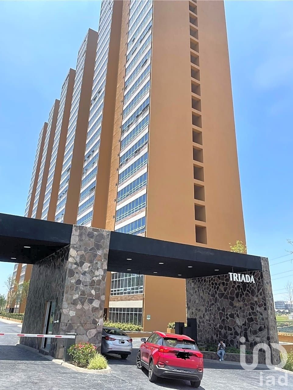 DEPARTAMENTO EN RENTA EN TRIADA EN ZONA ESMERALDA DEPARTAMENTO EN RENTA EN TRIADA EN ZONA ESMERALDA