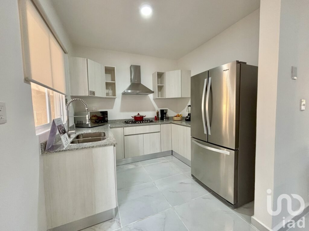 CASA EN VENTA TIPO CALIFORNIANO CON AMENIDADES EN EL SUR DE CANCUN, Q.ROO