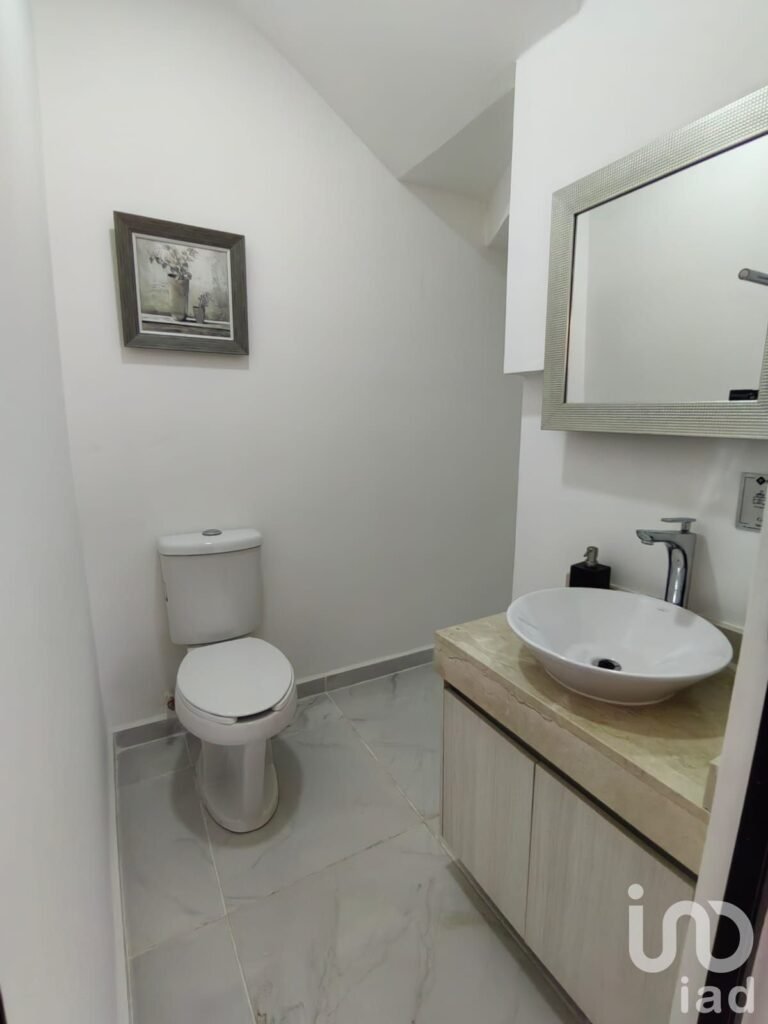 CASA EN VENTA TIPO CALIFORNIANO CON AMENIDADES EN EL SUR DE CANCUN, Q.ROO