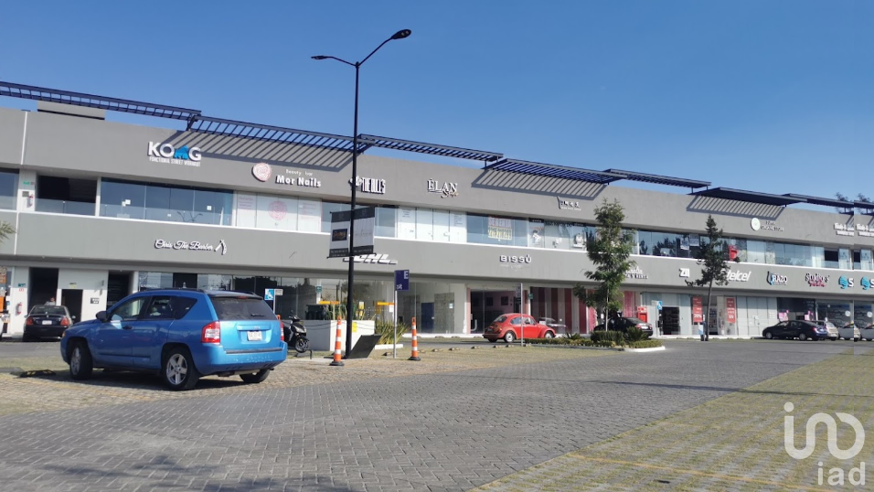 Locales Comerciales en Renta en Plaza Pradea Cerca de CU