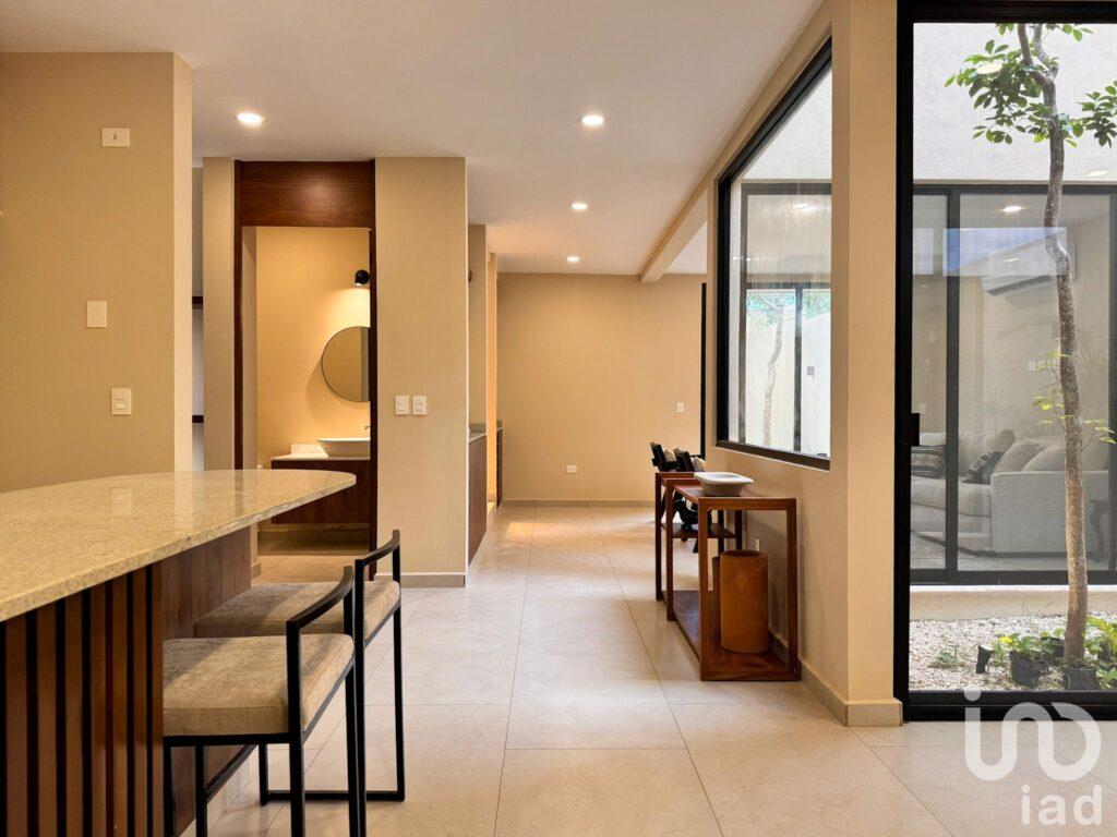 CASA EN VENTA EQUIPADA EN TEMOZON NORTE