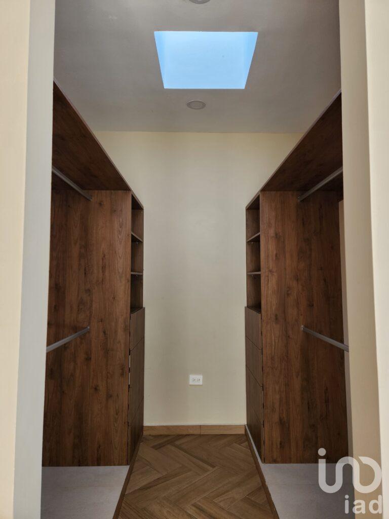 CASA EN VENTA EQUIPADA EN TEMOZON NORTE